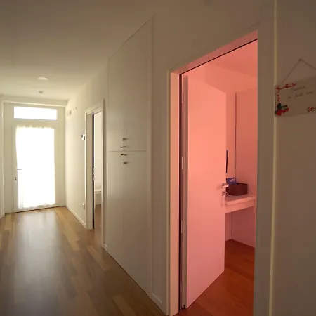 Sant'anna Hostel *